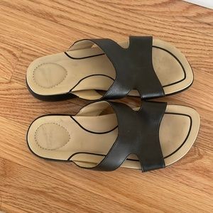 Dansko leather 36 sandal slide